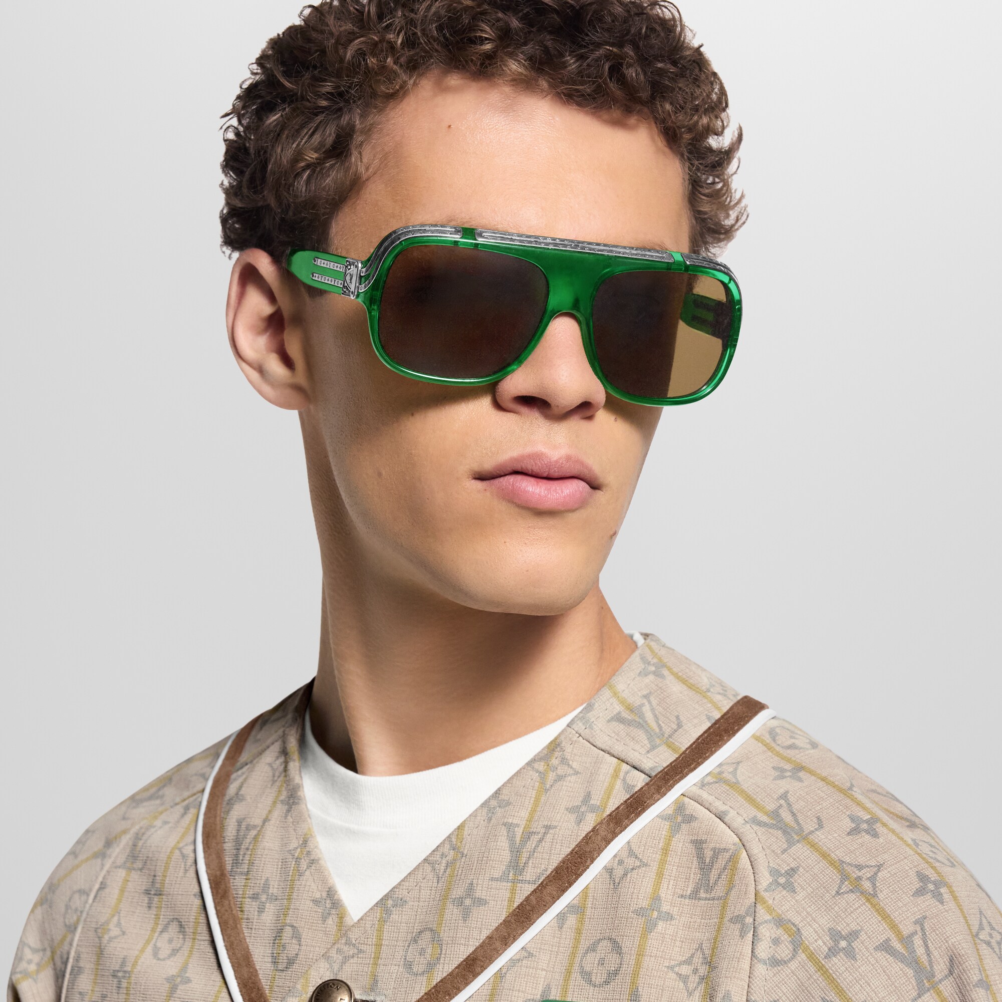 Green Sunglasses for Men | LOUIS VUITTON